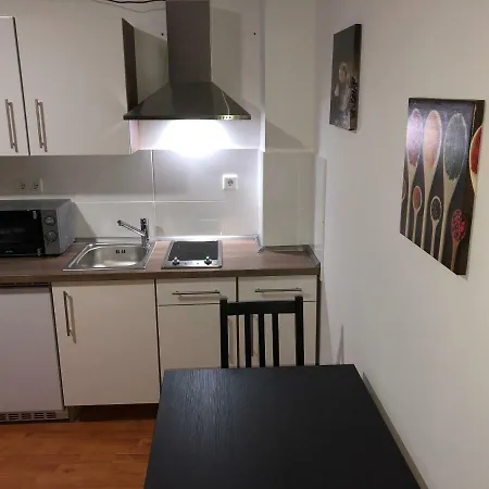 4 Rent Apartment *