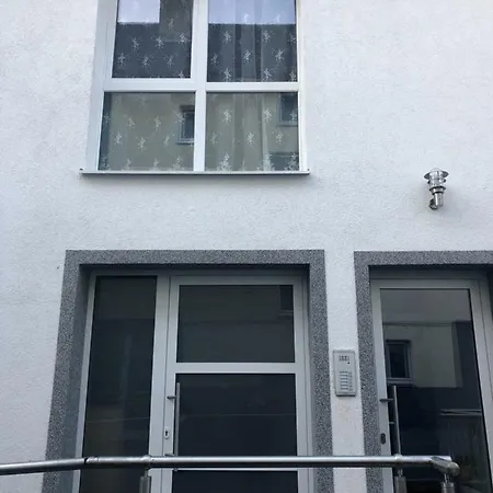 4 Rent Apartment