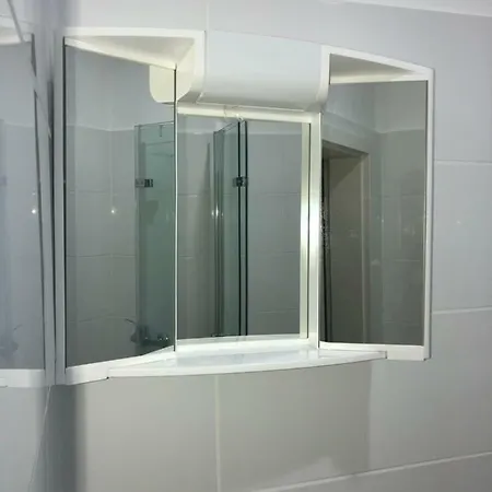 4 Rent Apartment *