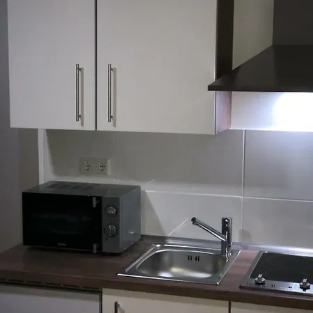 Apartment 4 Rent *