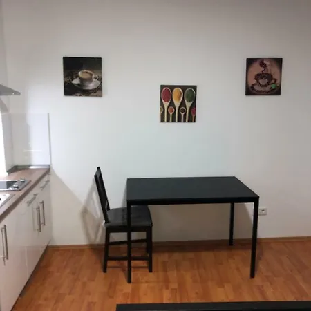 4 Rent Apartment *